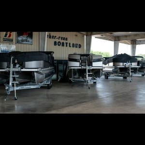 Pontoon boats for sale on Lake Norman