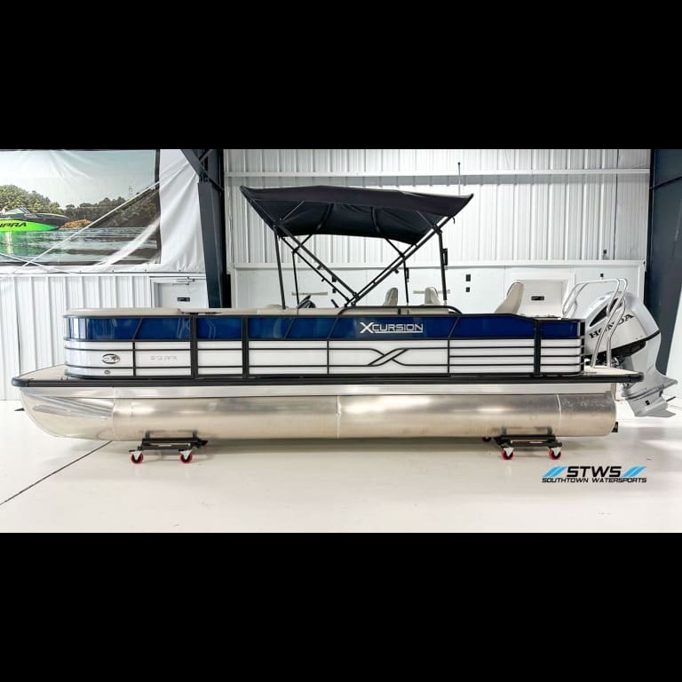 2023 Xcursion PFX 243 boat