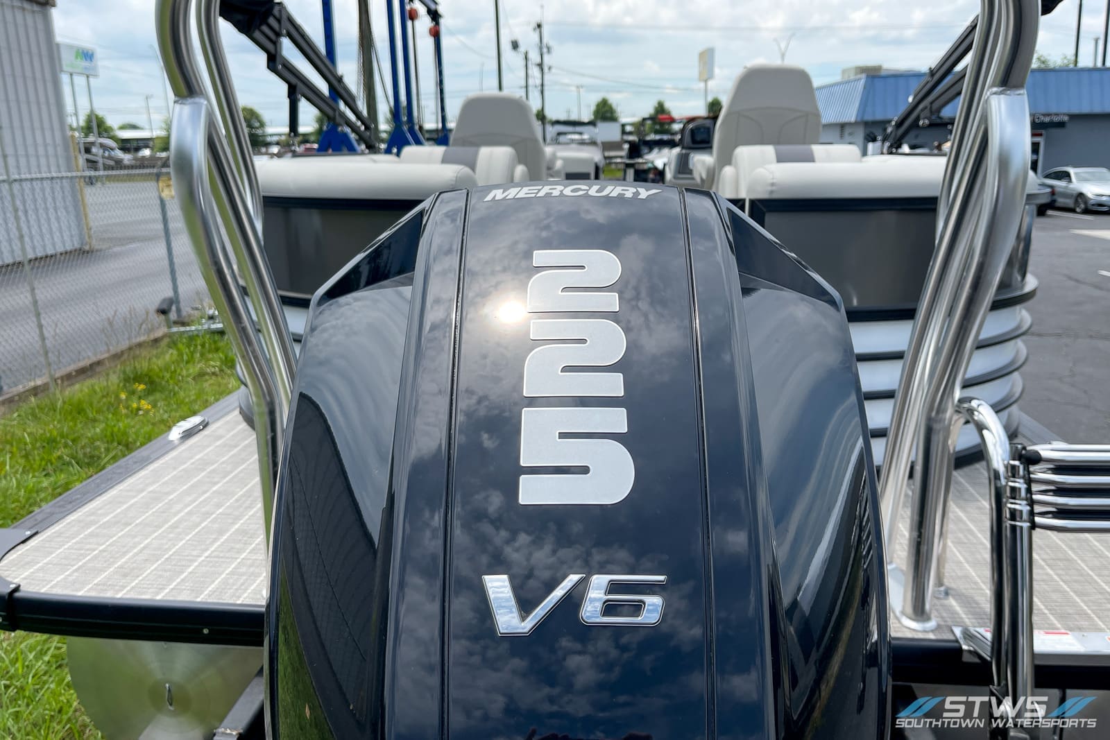 2023 Xcursion RFX 243 boat