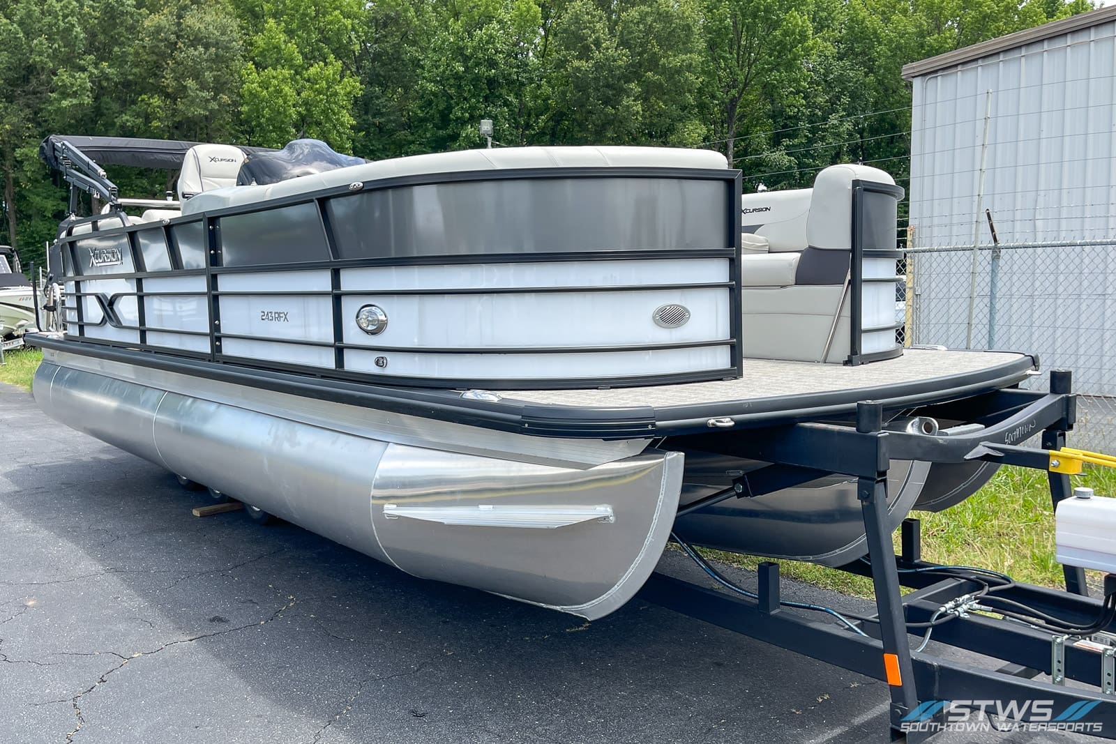 2023 Xcursion RFX 243 boat
