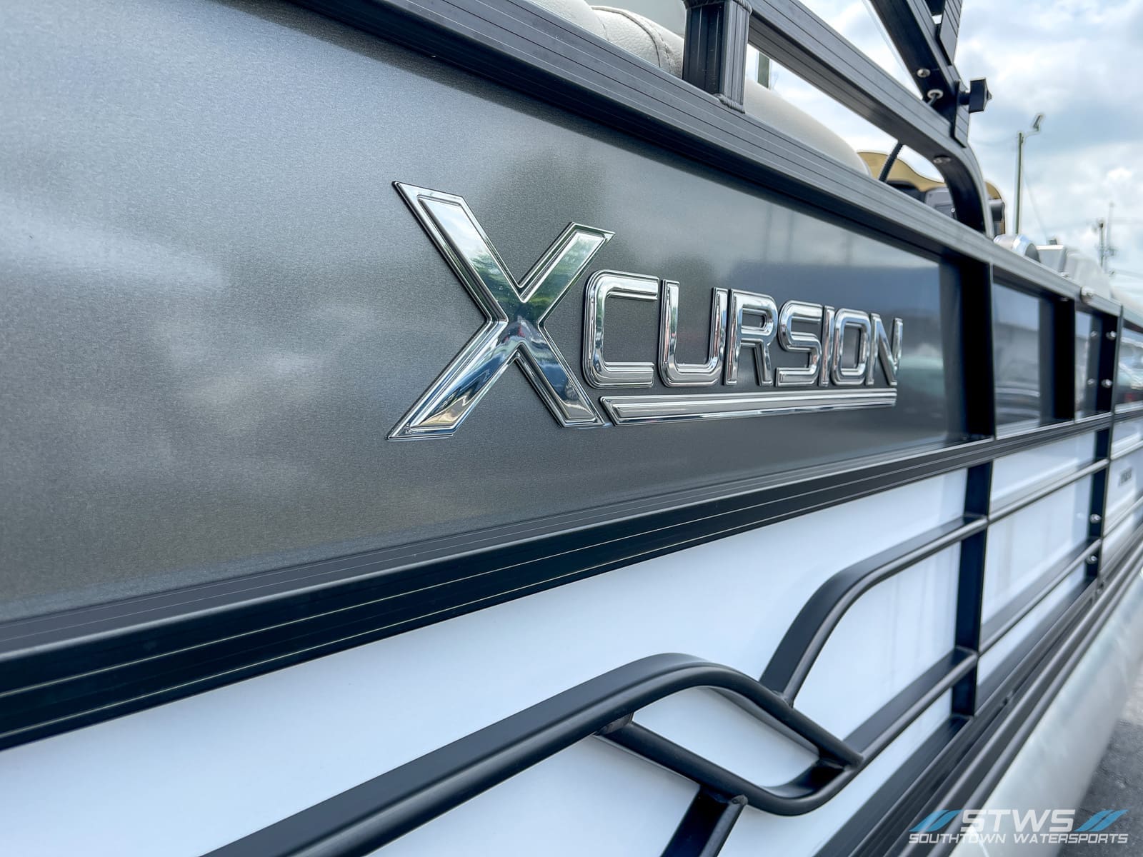2023 Xcursion RFX 243 boat