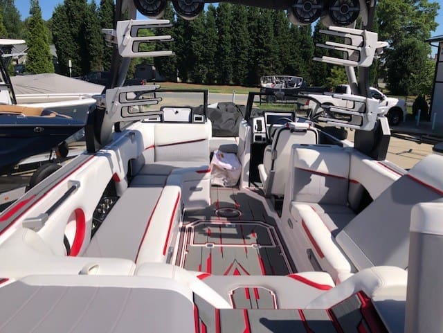 2021 - Supra - SE 550 - boat - SouthTown Watersports - Lake Norman, NC - gallery image