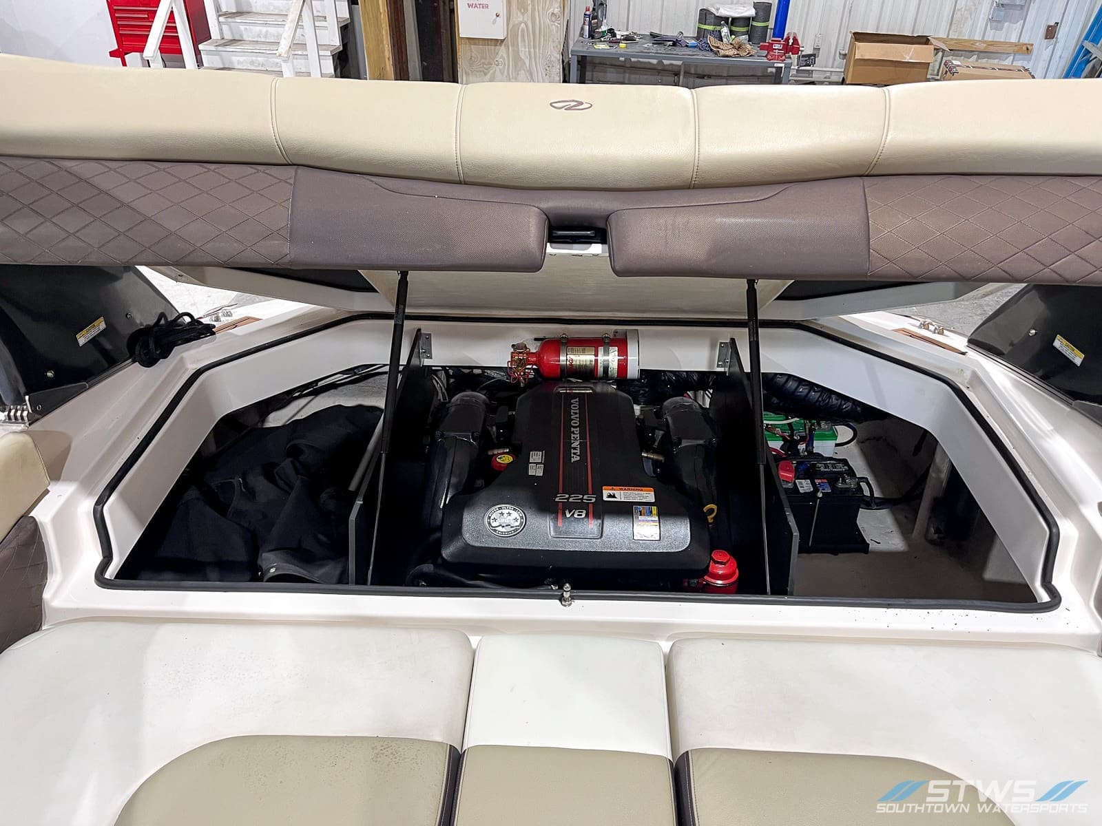 2014 - Regal - 2100 - boat - SouthTown Watersports - Charlotte, NC - gallery image