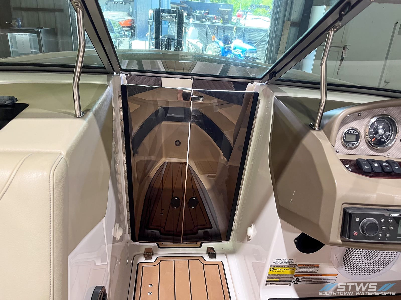 2014 - Regal - 2100 - boat - SouthTown Watersports - Charlotte, NC - gallery image