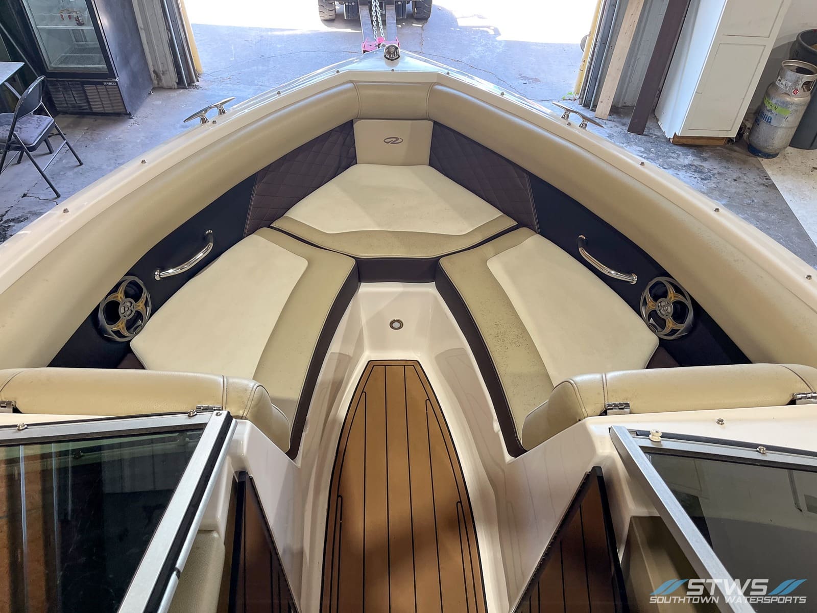 2014 - Regal - 2100 - boat - SouthTown Watersports - Charlotte, NC - gallery image