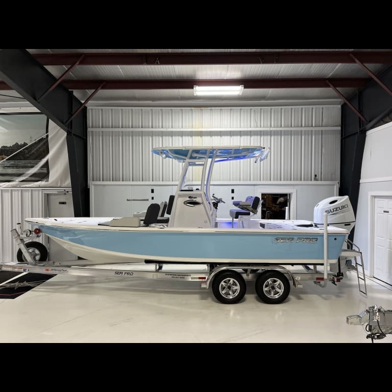 2026 Sea Pro 230 DLX boat