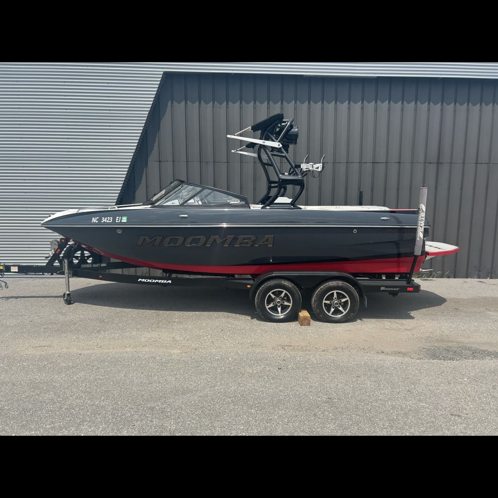 2018 Moomba Mondo