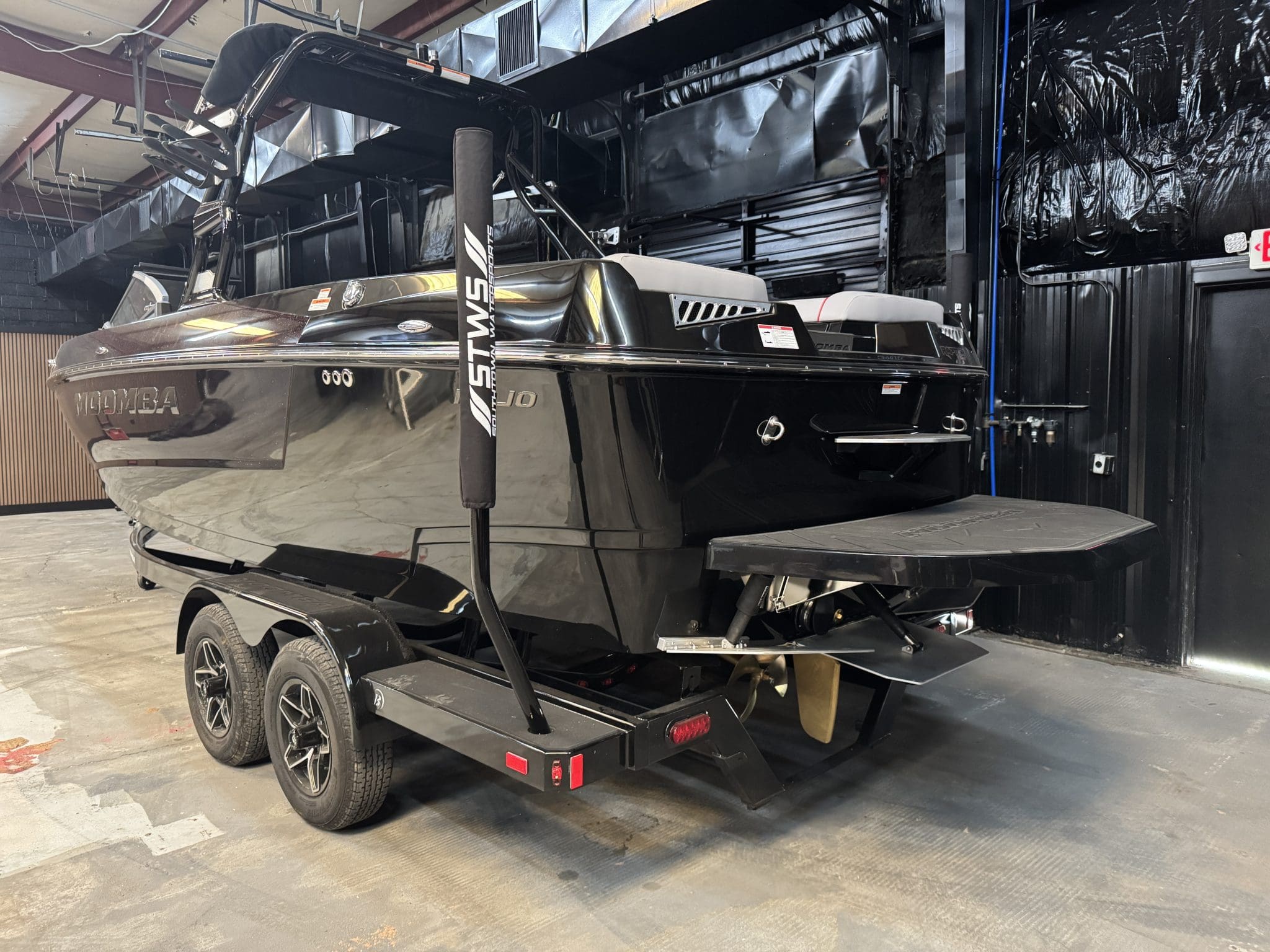 2026 - Moomba - Mojo - boat - Black Cherry / Light Graphite - SouthTown Watersports - Raleigh, NC - gallery image