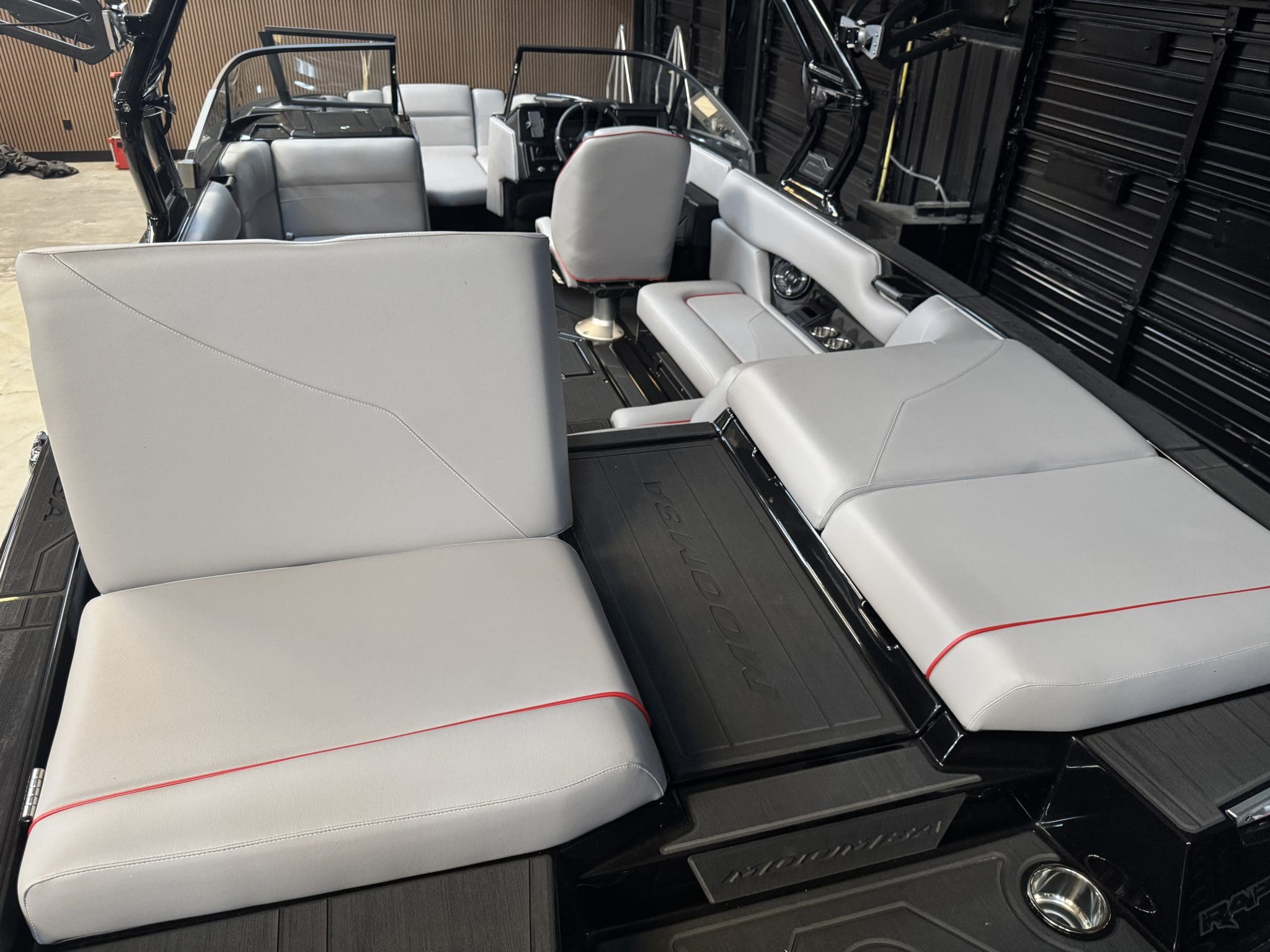 2026 - Moomba - Mojo - boat - Black Cherry / Light Graphite - SouthTown Watersports - Raleigh, NC - gallery image