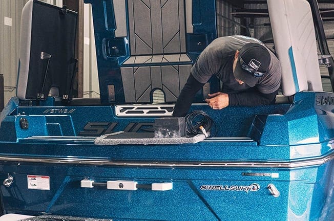 Factory Trained & Certified Marine Technicians