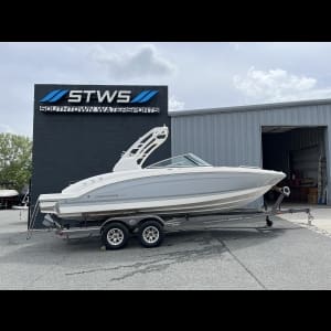 2019 - Chaparral - 23 H2O Surf - boat - SouthTown Watersports - Charlotte, NC - featured image