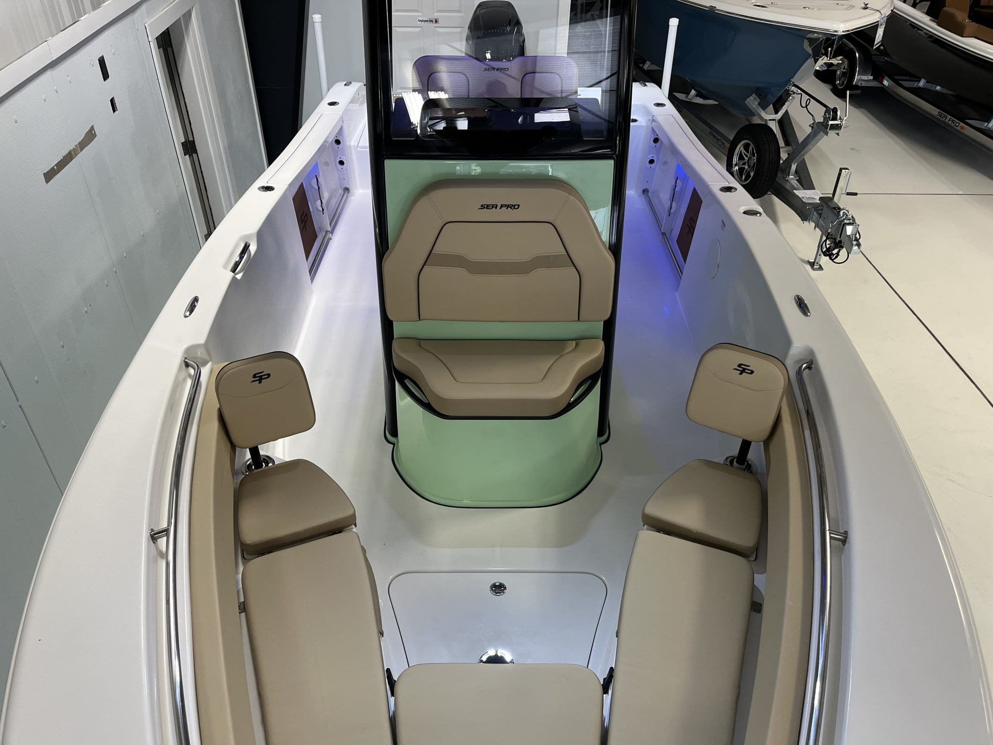 2026 - Sea Pro - 242 Sport - boat - Sea Foam / Tan - SouthTown Watersports - Charlotte, NC - gallery image