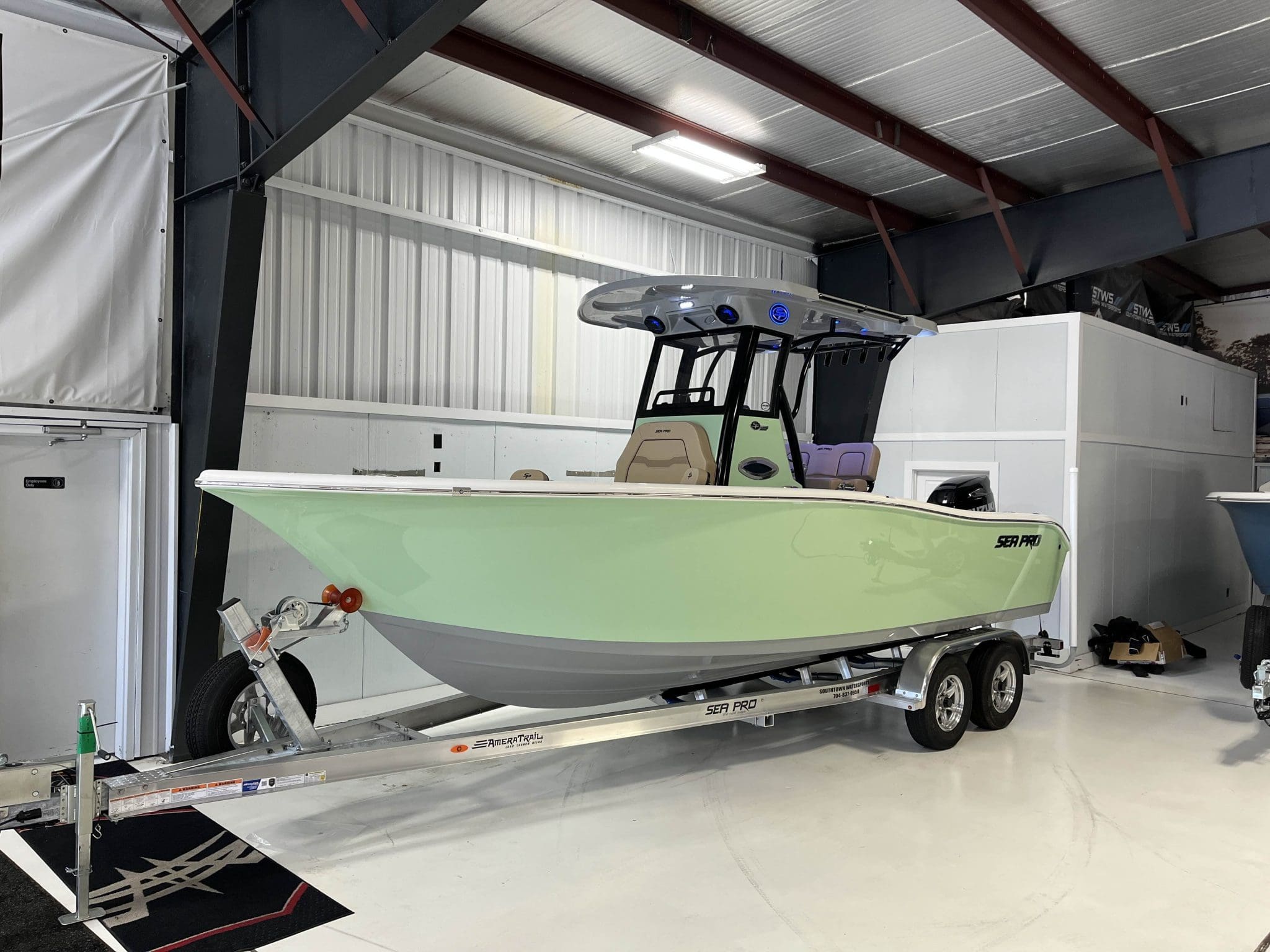 2026 - Sea Pro - 242 Sport - boat - Sea Foam / Tan - SouthTown Watersports - Charlotte, NC - gallery image