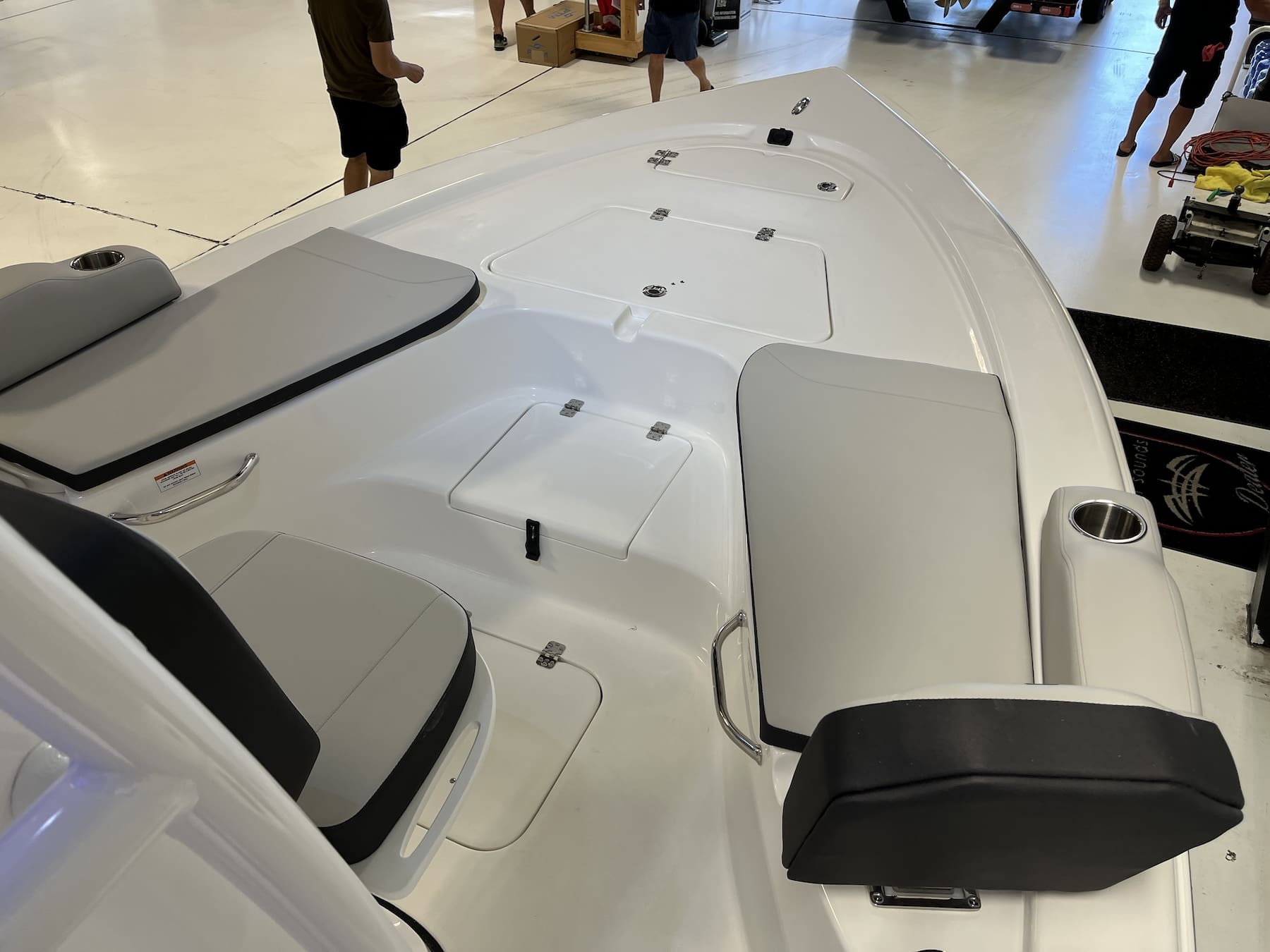 2026 Sea Pro 230 Dlx boat