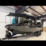 2026 - Supra - SE 450 - boat - Black / Black - SouthTown Watersports - Charlotte, NC - gallery image