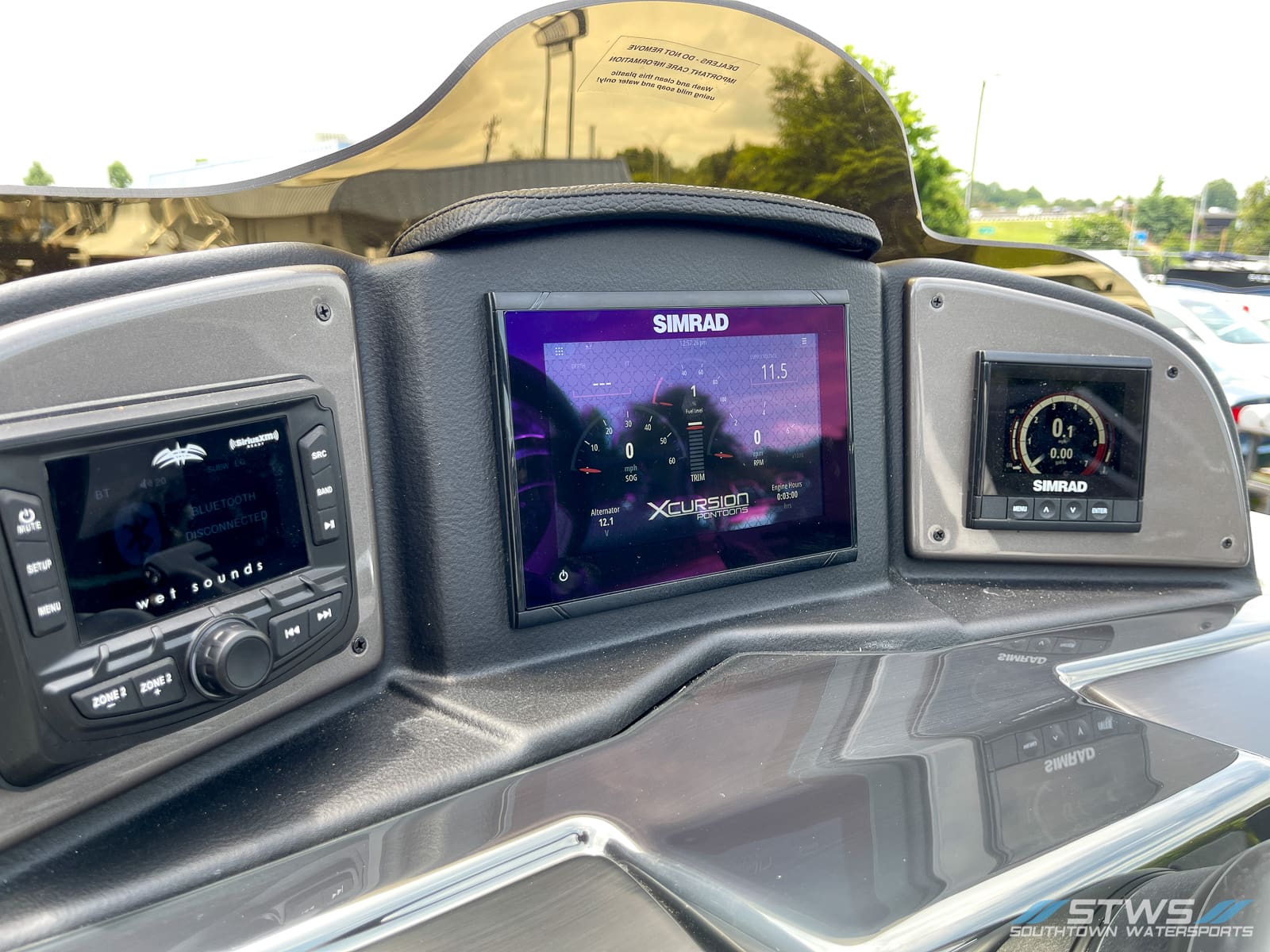 2023 Xcursion Rfx 243 boat