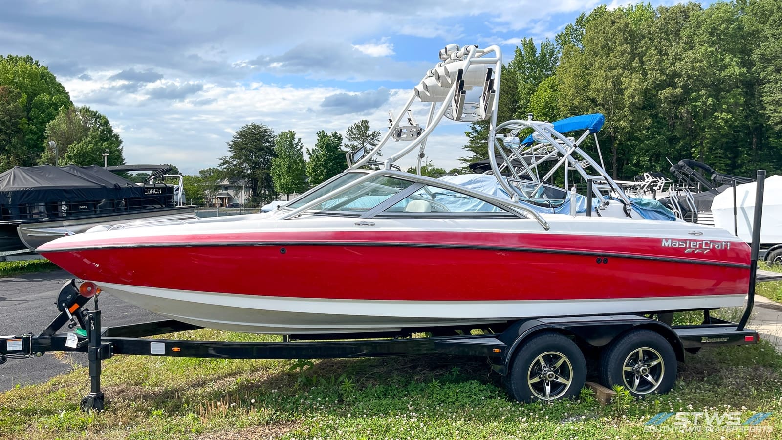 Mastercraft X10 2004 Red boat